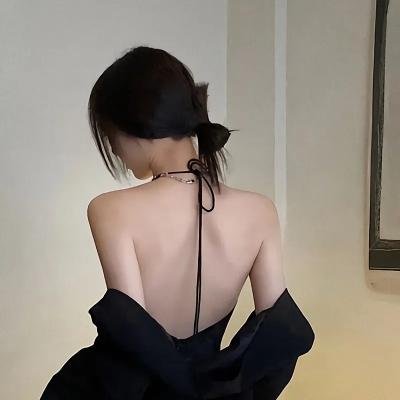 不是孤单一人2023